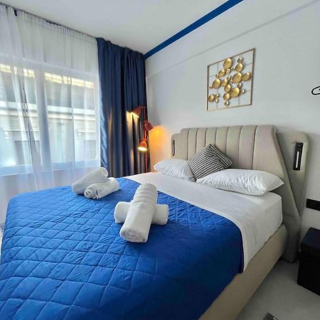 Voulis 45 Plaka Suite By Zeussuites Atenas Exterior foto