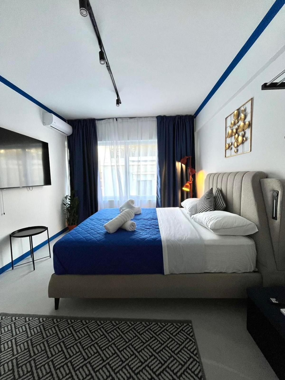 Voulis 45 Plaka Suite By Zeussuites Atenas Exterior foto