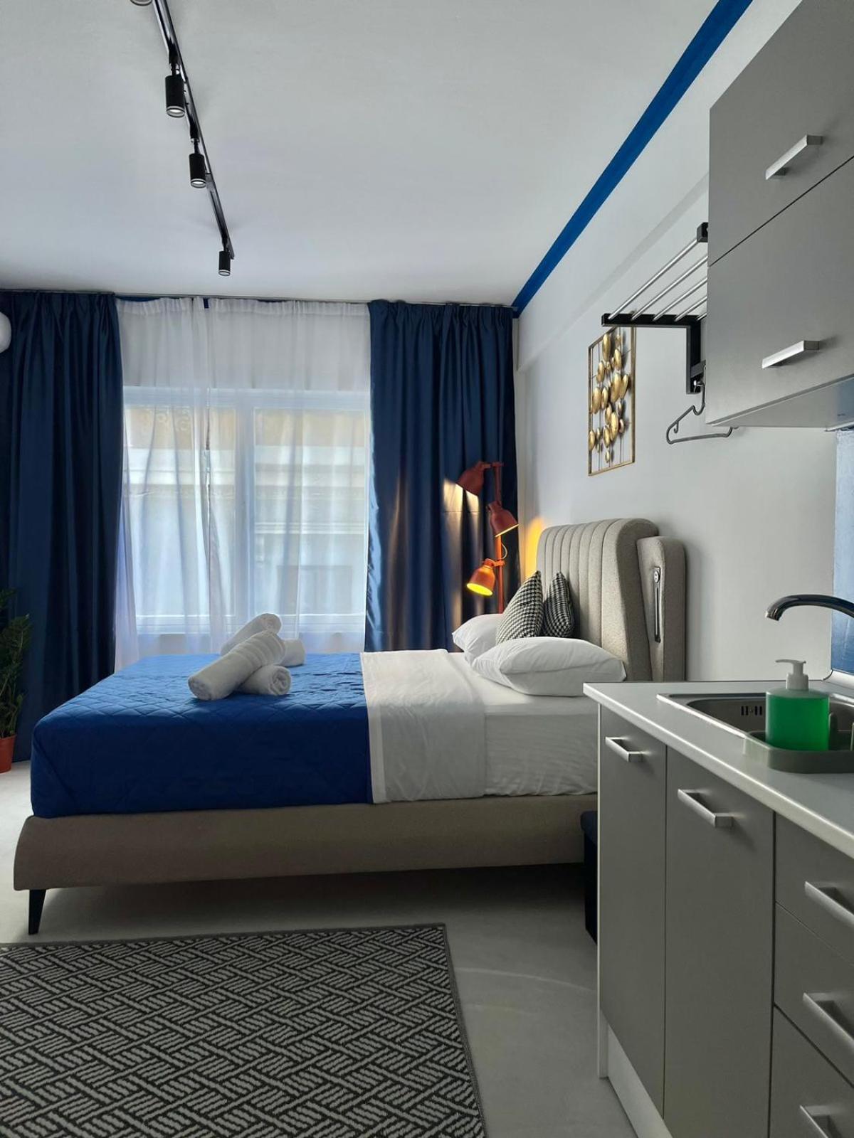 Voulis 45 Plaka Suite By Zeussuites Atenas Exterior foto